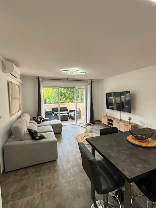 Jolie Appartement En Residence バスティア エクステリア 写真